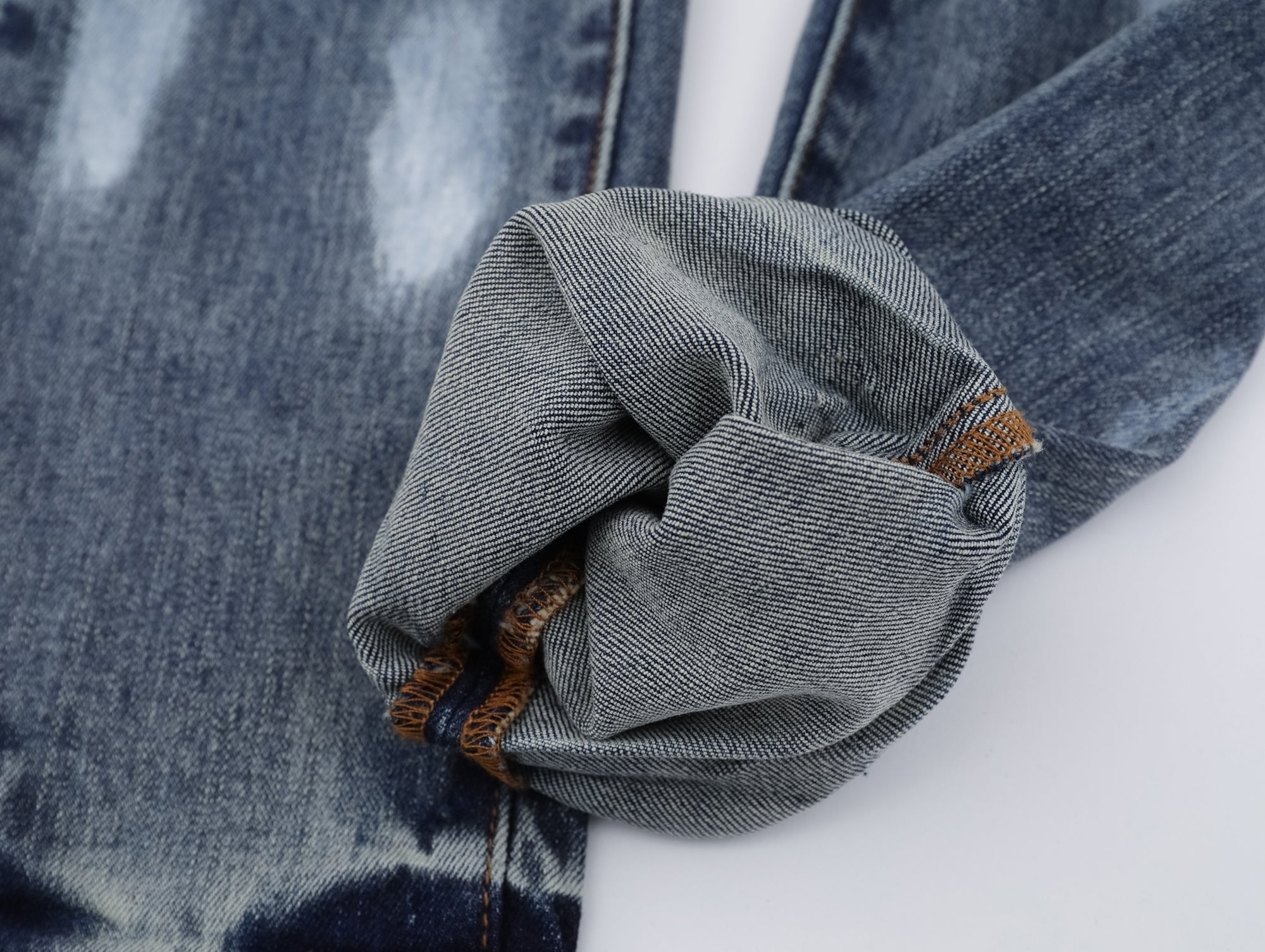 P123 Ripped Jeans