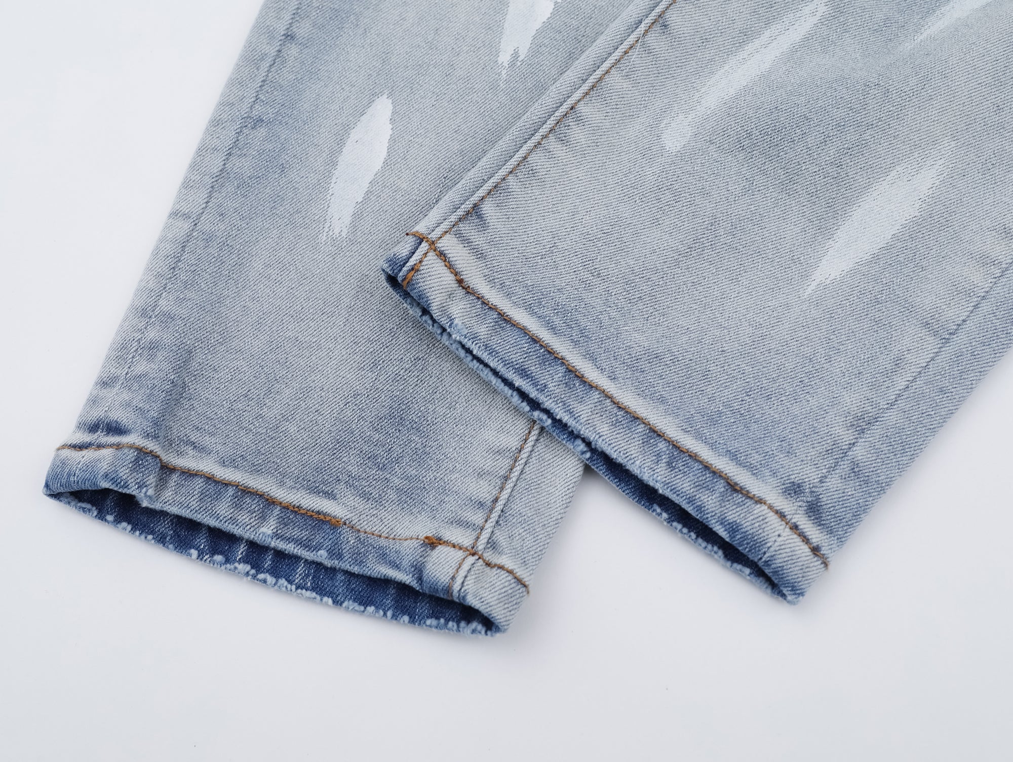 P122 Light Blue Jeans