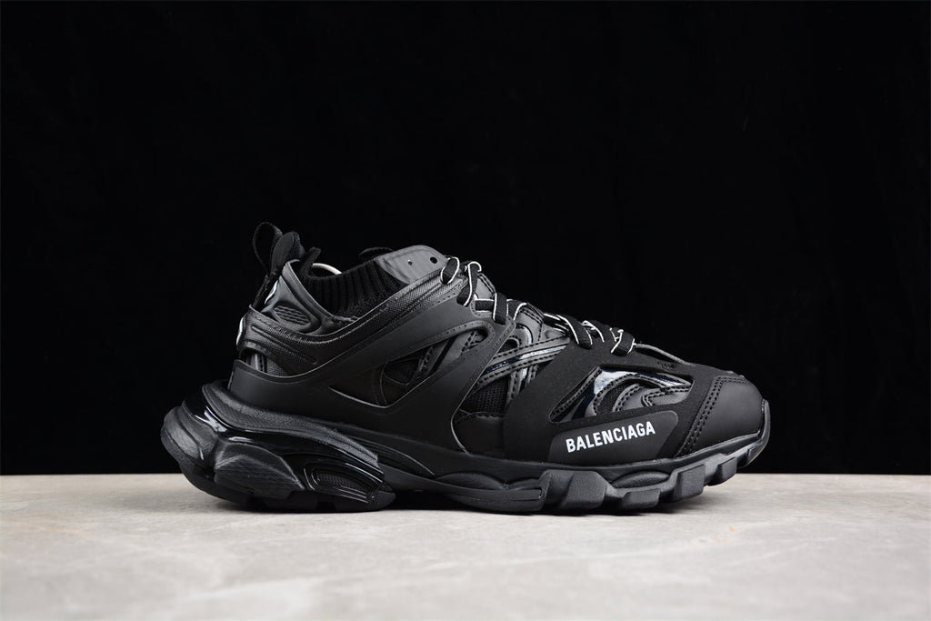 Black Track Runners