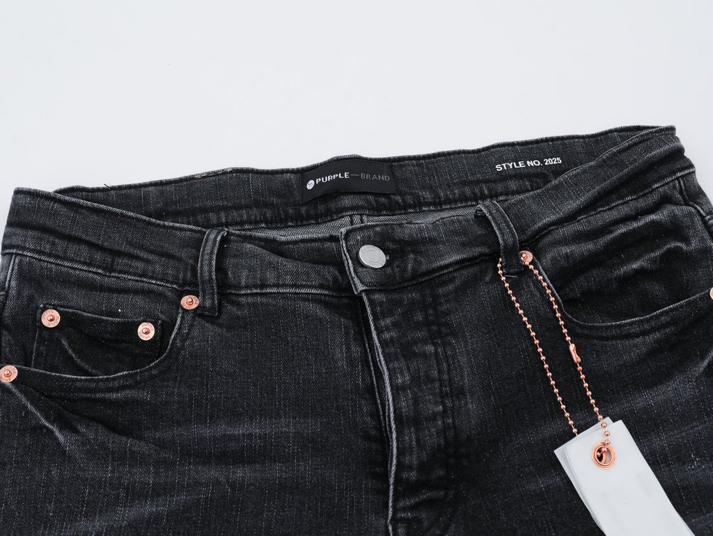 P108 BLK Jeans