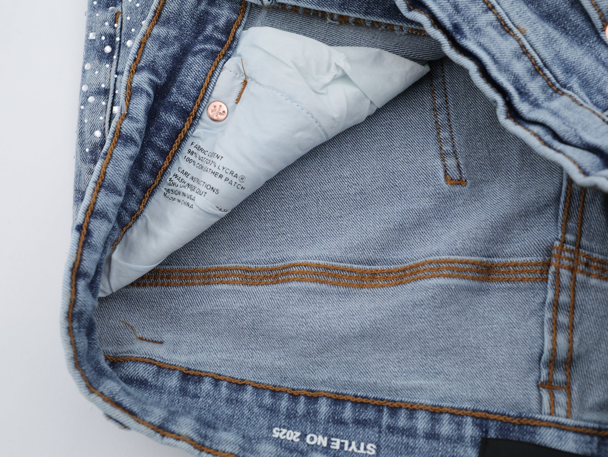 P136 VVS Denim