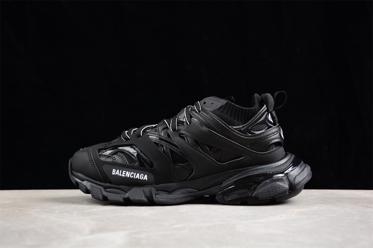 Black Track Runners