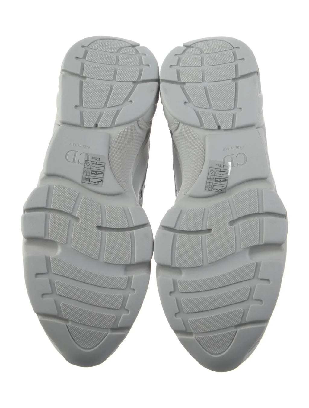 Fully Grey B22
