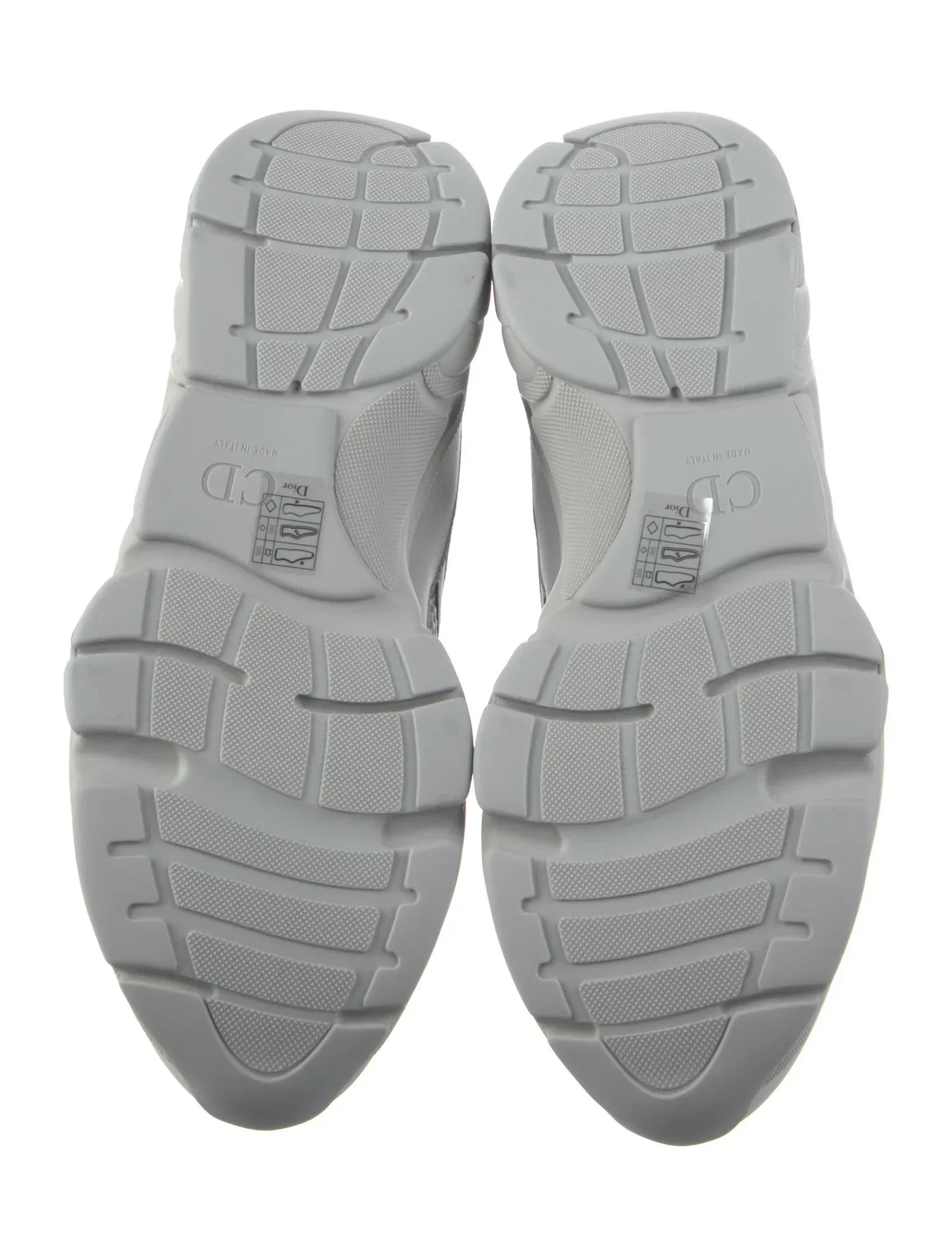 Fully Grey B22