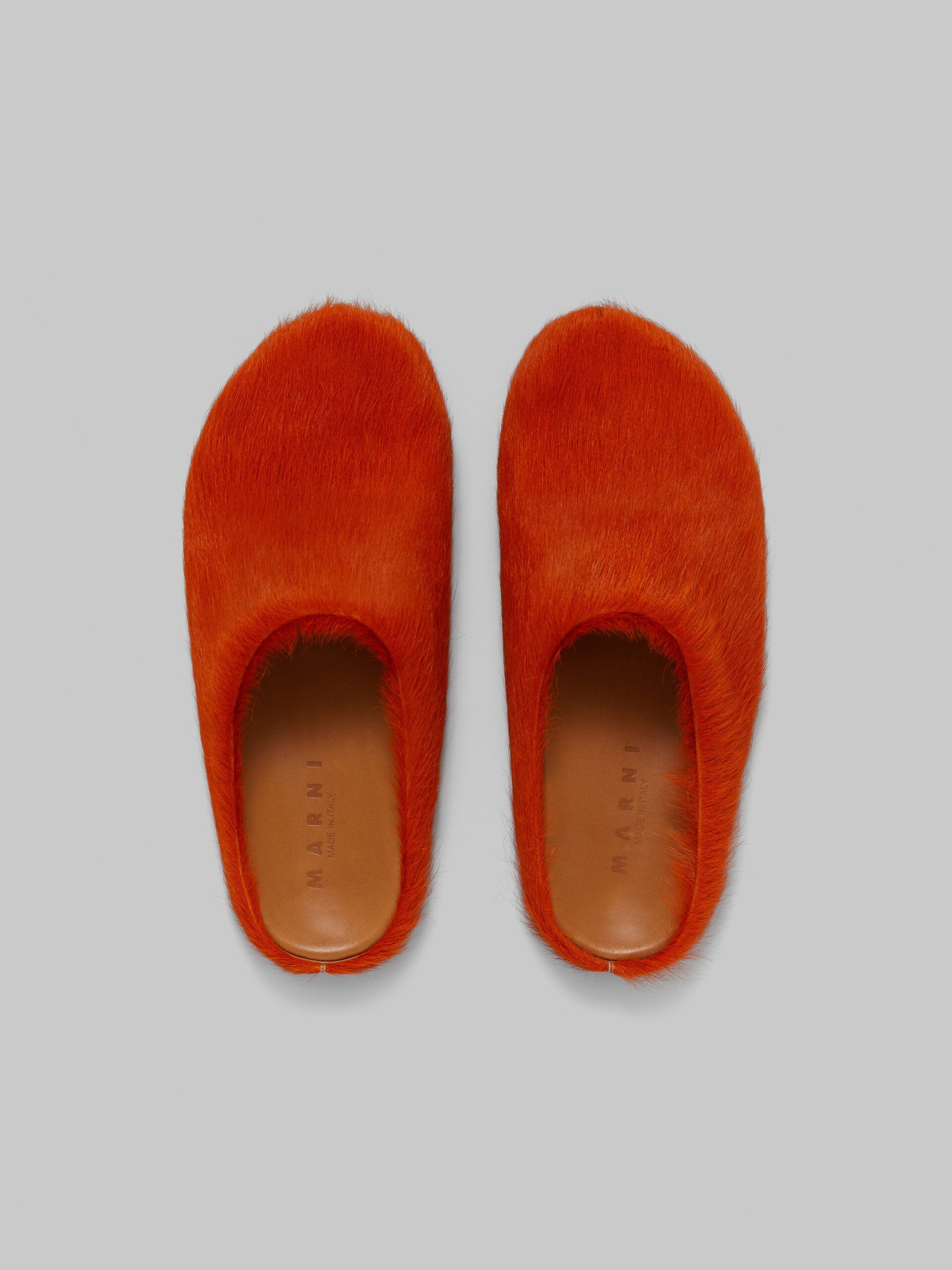 Brick Red Fussbett calf-hair slippers