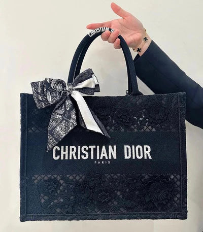 D10R BOOK TOTEs